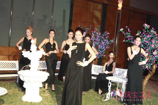 H錚OӋ2011CYF