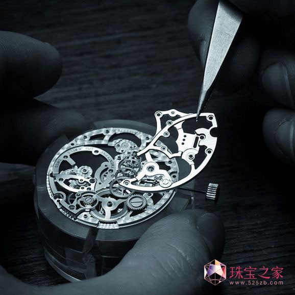 伯爵巨獻Altiplano鏤空超薄表 刷新世界制表史記錄