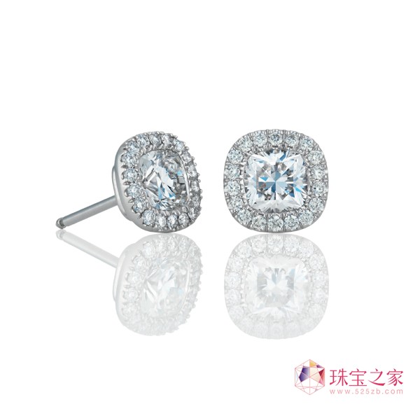 @ʯ錚еġӰ󎟡(Jeweller of Light)Ƞ˹@ʯ錚(De Beers Diamond Jewellers)yAš·feµAO(sh)Ӌ(j)AȫAuraϵУAuraϵеĻʽиɫ@ʯ,ԏጌ(du)ŮȻăAĽ֮顣