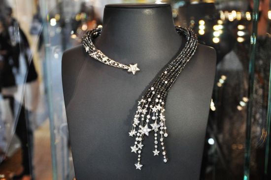 ΃o“@ʯ錚ϵ”Bijoux de Diamants80