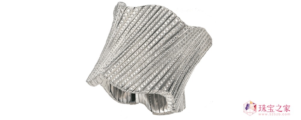 Damiani18@ÇH@ʯ󪄵錚p