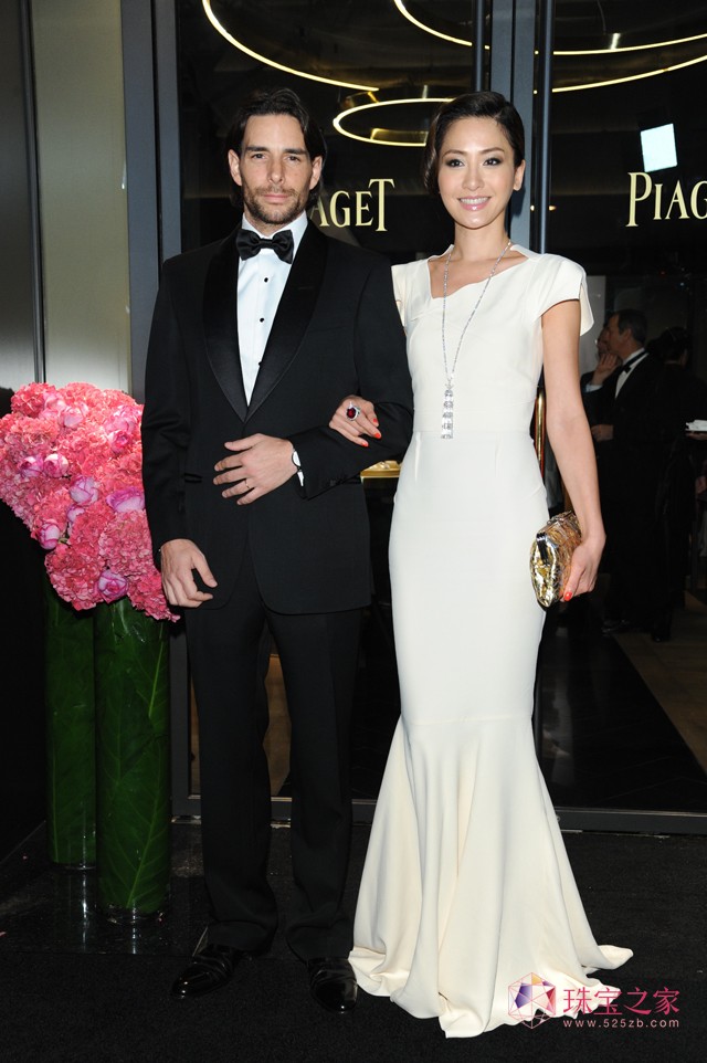 Ƽ  Piaget Ş¡_Ļ