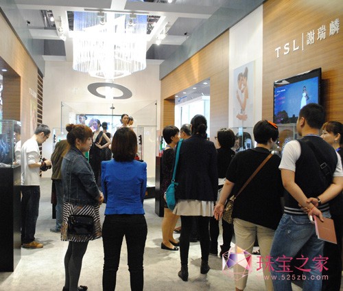 2013Ϻ錚չ x錚չF