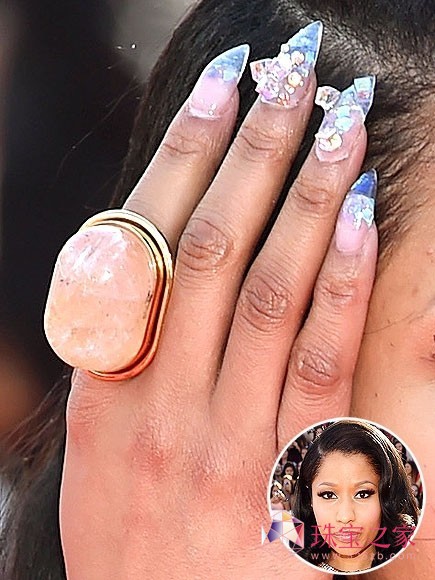 ͹ɴNICKI MINAJ