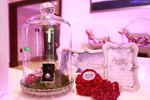 ՈԇHһ߶˻ˇƷBD&BFcӢҰƷ Whittard--Annvita Afternoon TeaǶ@֮s
