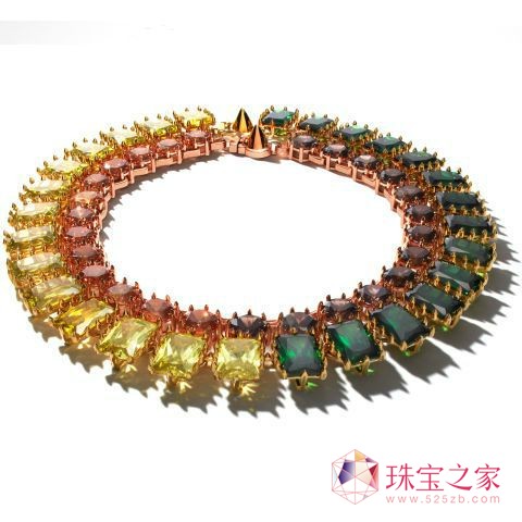 Eddie Borgo雙色寶石項鏈,約3723元 Eddie Borgo雙色寶石項鏈,約3723元