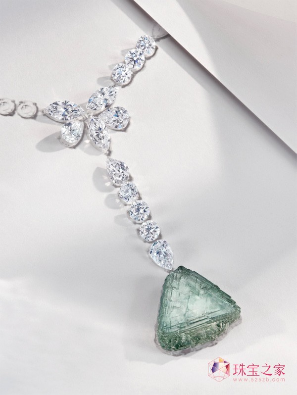 DeBeers @ʯ Ȼԭ@ ɏ  ߼錚 ˮ  L~