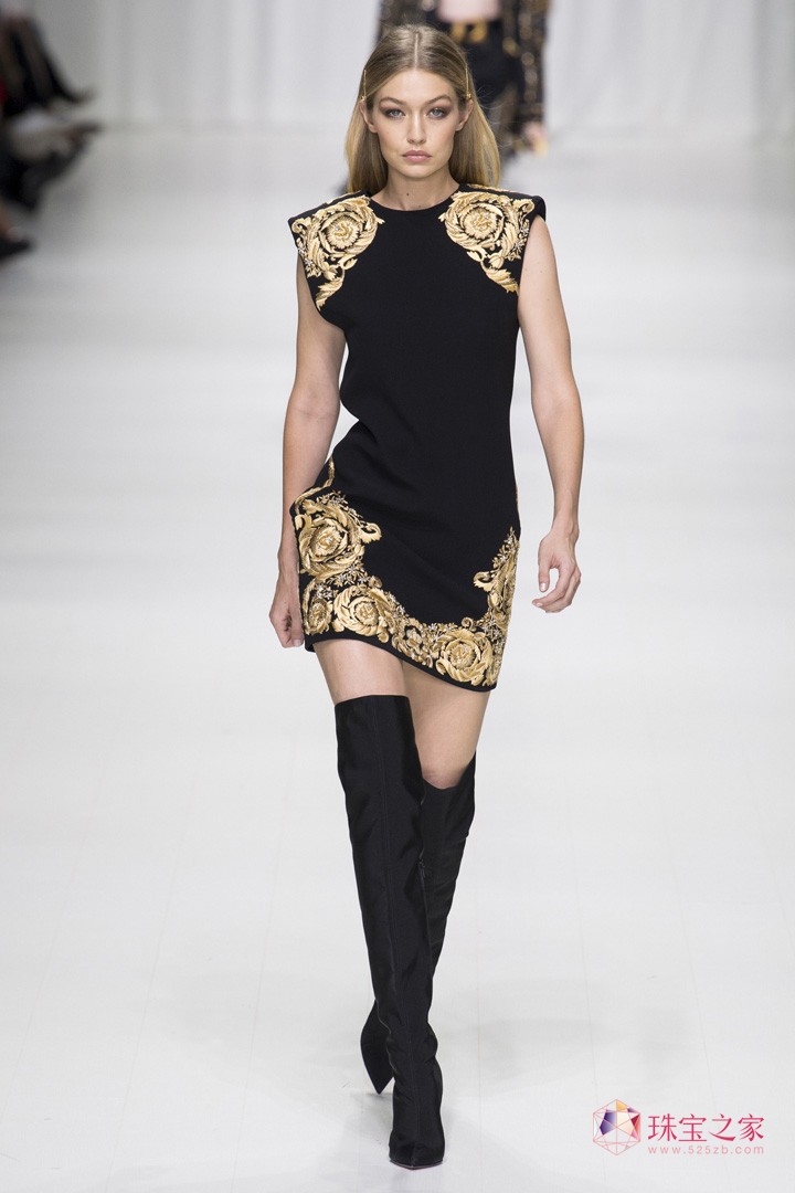 VERSACE ˼ O(sh)Ӌ(j)  r(sh)b Dv Ԫ Ħ ^
