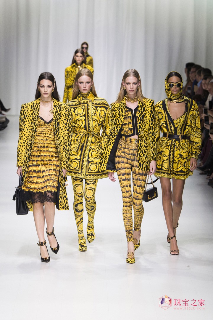 VERSACE ˼ O(sh)Ӌ(j)  r(sh)b Dv Ԫ Ħ ^
