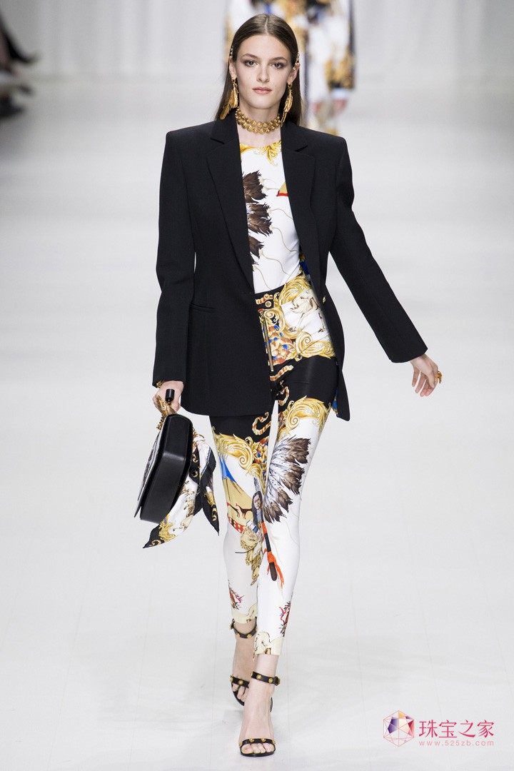 VERSACE ˼ O(sh)Ӌ(j)  r(sh)b Dv Ԫ Ħ ^