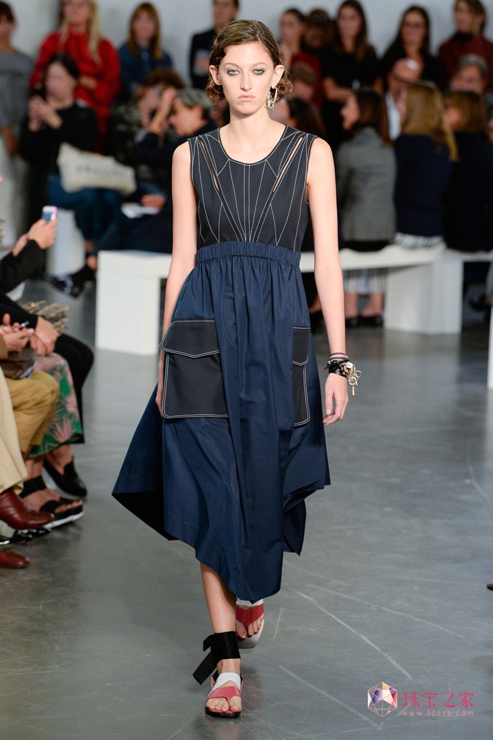 mrb Sportmax ˹˹ F ഺ \