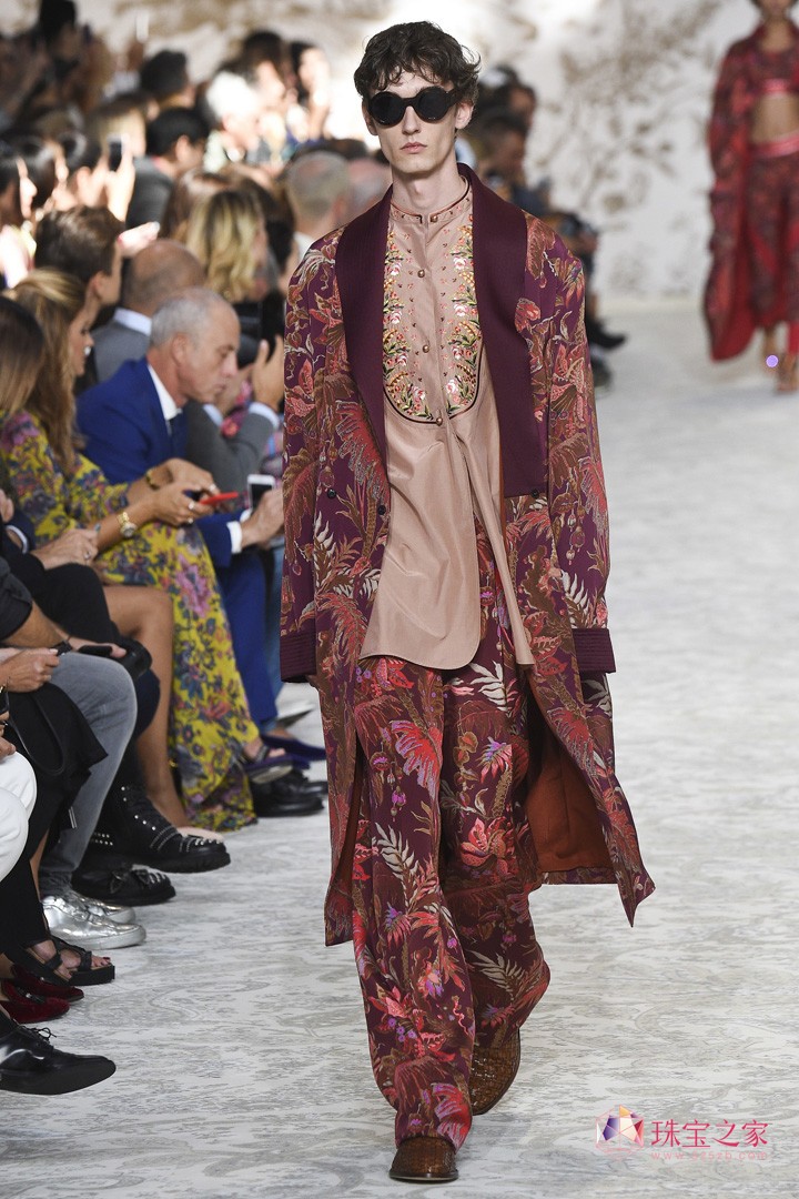 L(fng) L(fng) Etro  rb F 