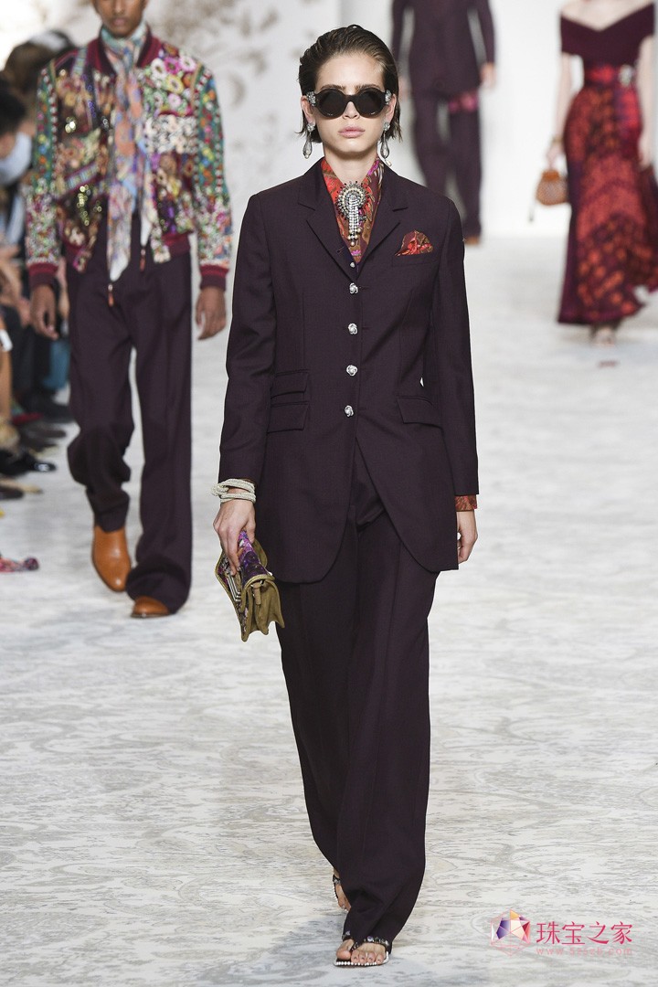 L(fng) L(fng) Etro  rb F 
