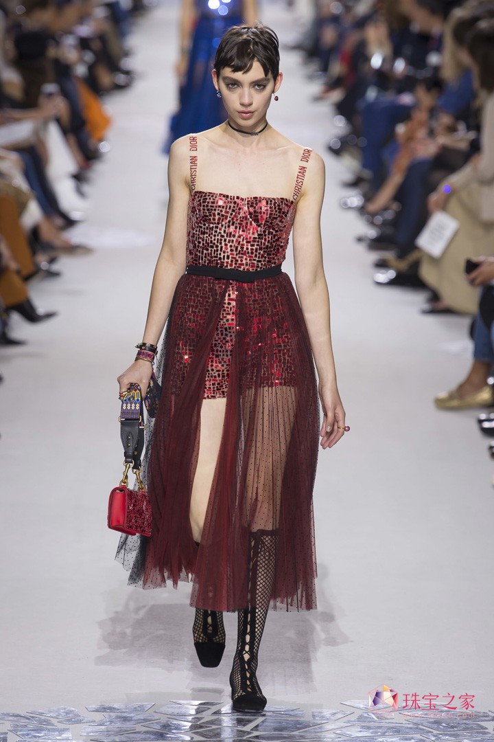 Dior   rb ϊWŮb ˇg rb