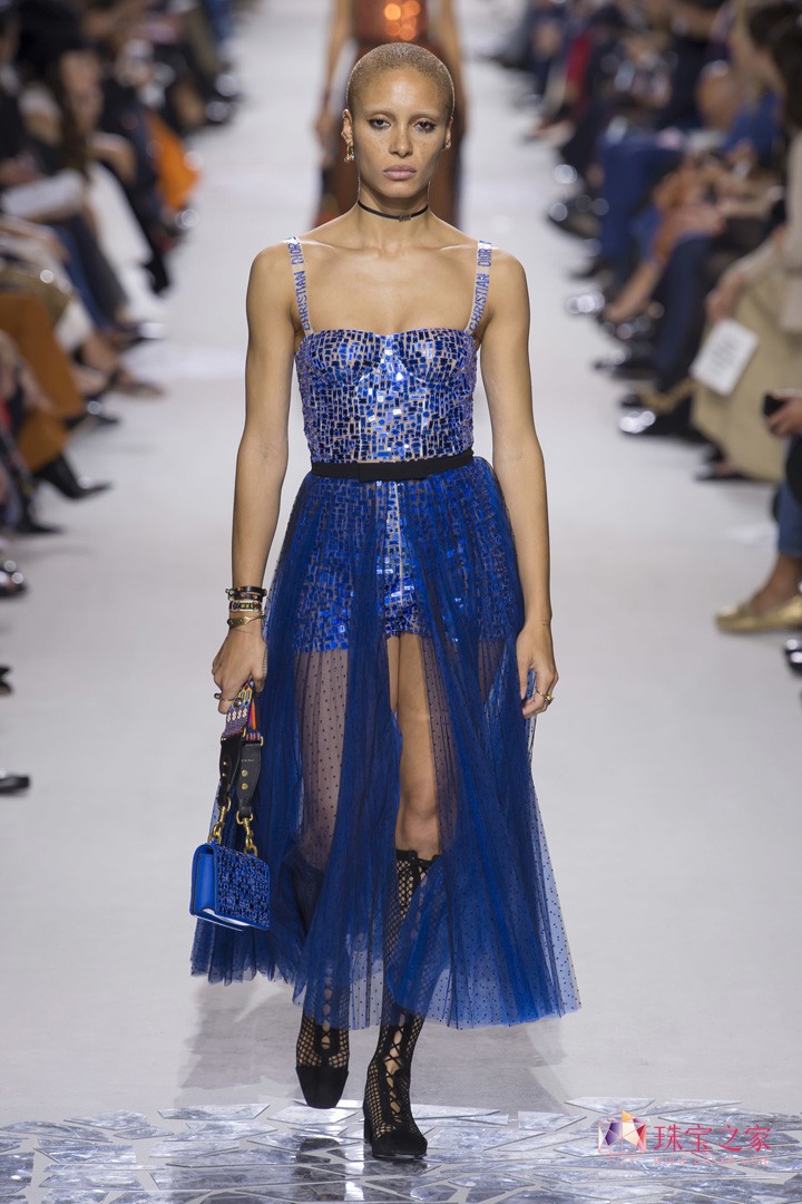 Dior   rb ϊWŮb ˇg rb