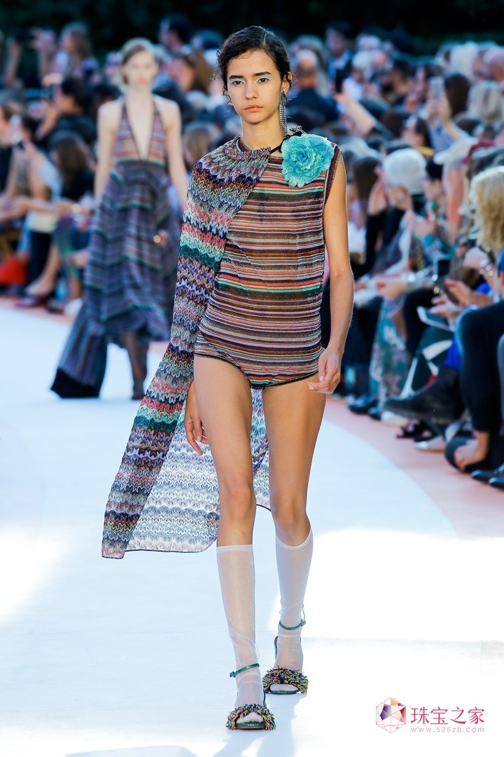 mrb Missoni  Ը ů 