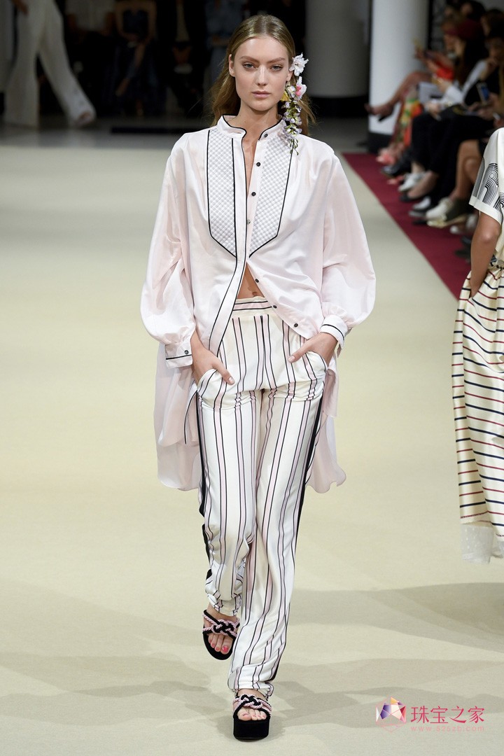 ֮߶ƷAlexis Mabille 2018ĕrb