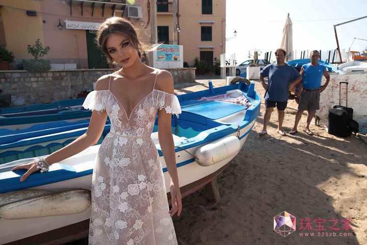 ħ Muse by Berta 2018ǰl鼆VƬ