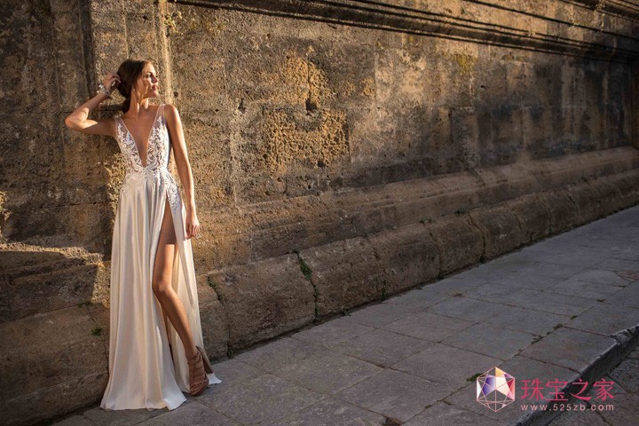 ħ Muse by Berta 2018ǰl鼆VƬ