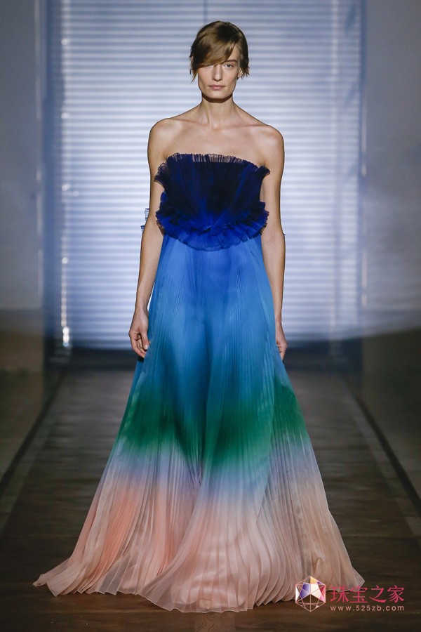 Givenchy 2018ϵи߶r(sh)b