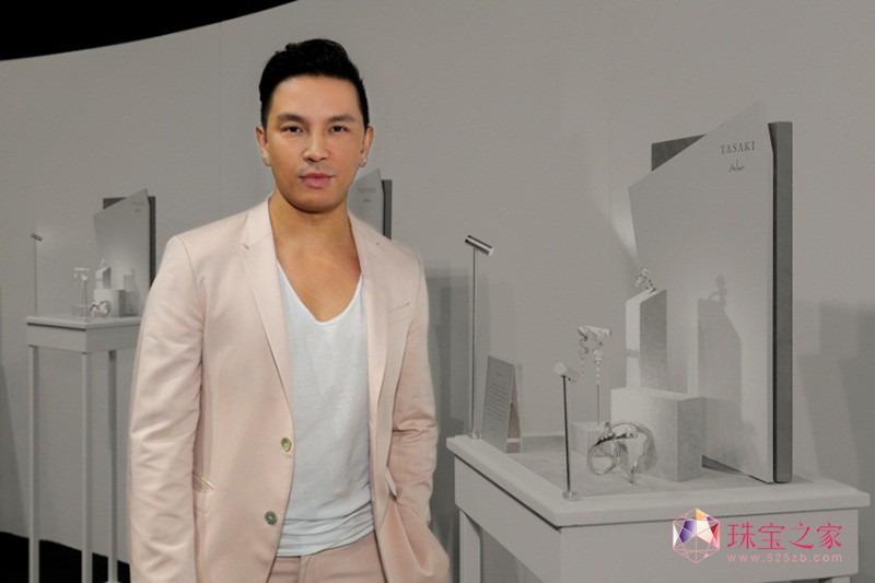 FxĆcɾ TASAKI ⿂O Prabal GurungyTASAKI Atelier ϵ錚ྩ