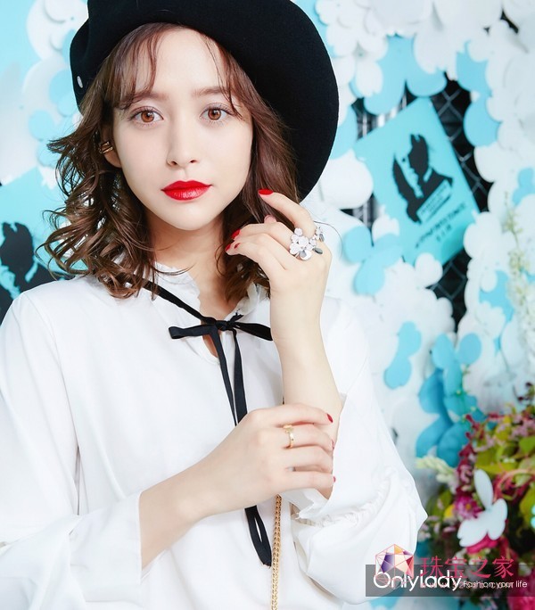 @仨׌16ǞCallTiffany@ķŴ